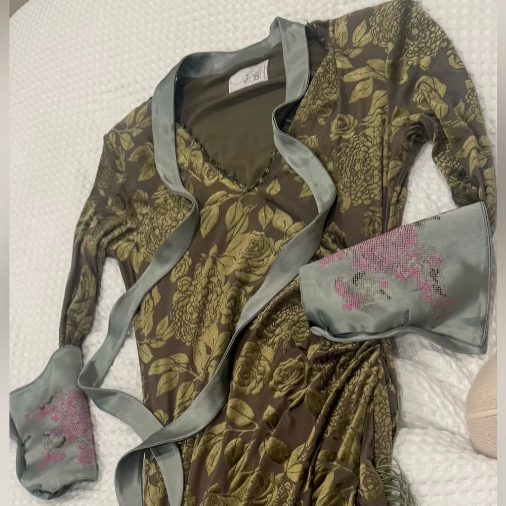 Elegant Floral Green Dress small - Picture 9 of 10